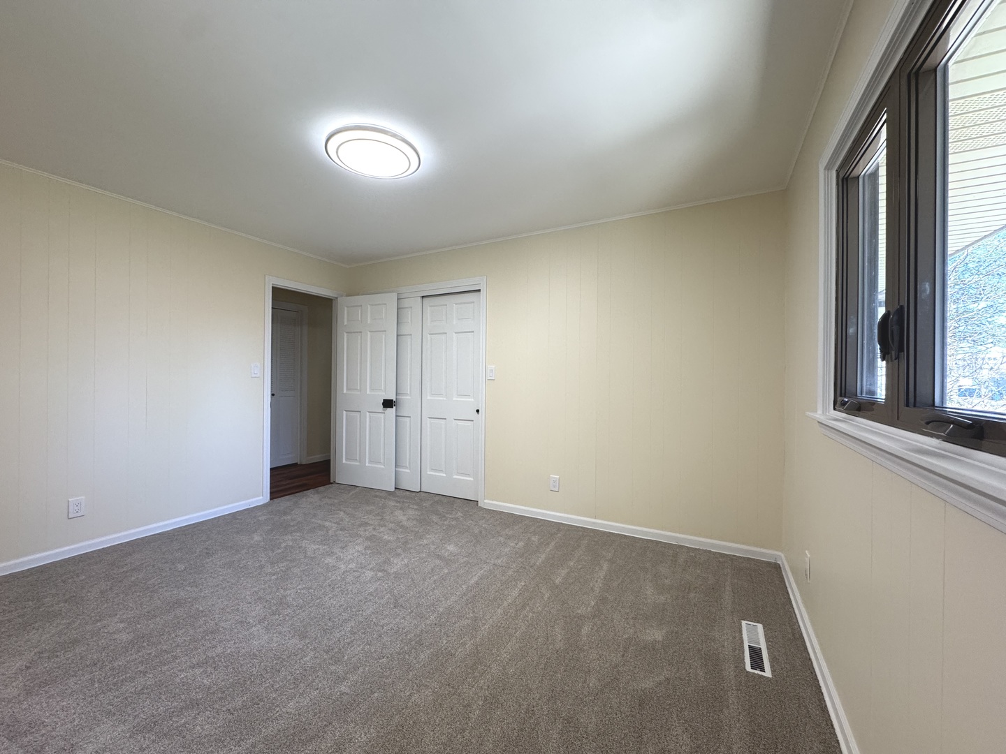 Gallery Image 19