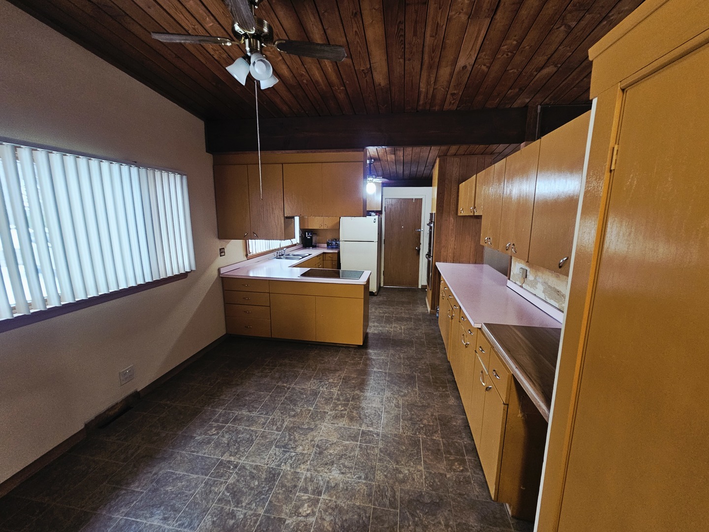 Gallery Image 18