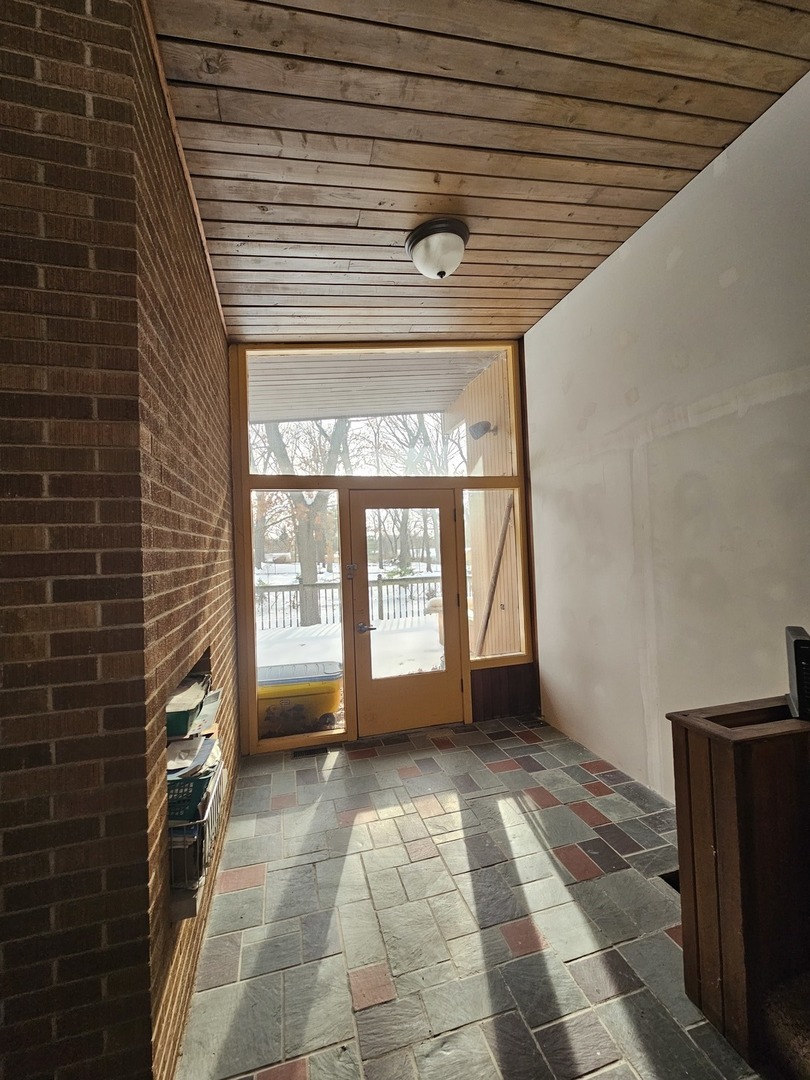 Gallery Image 15