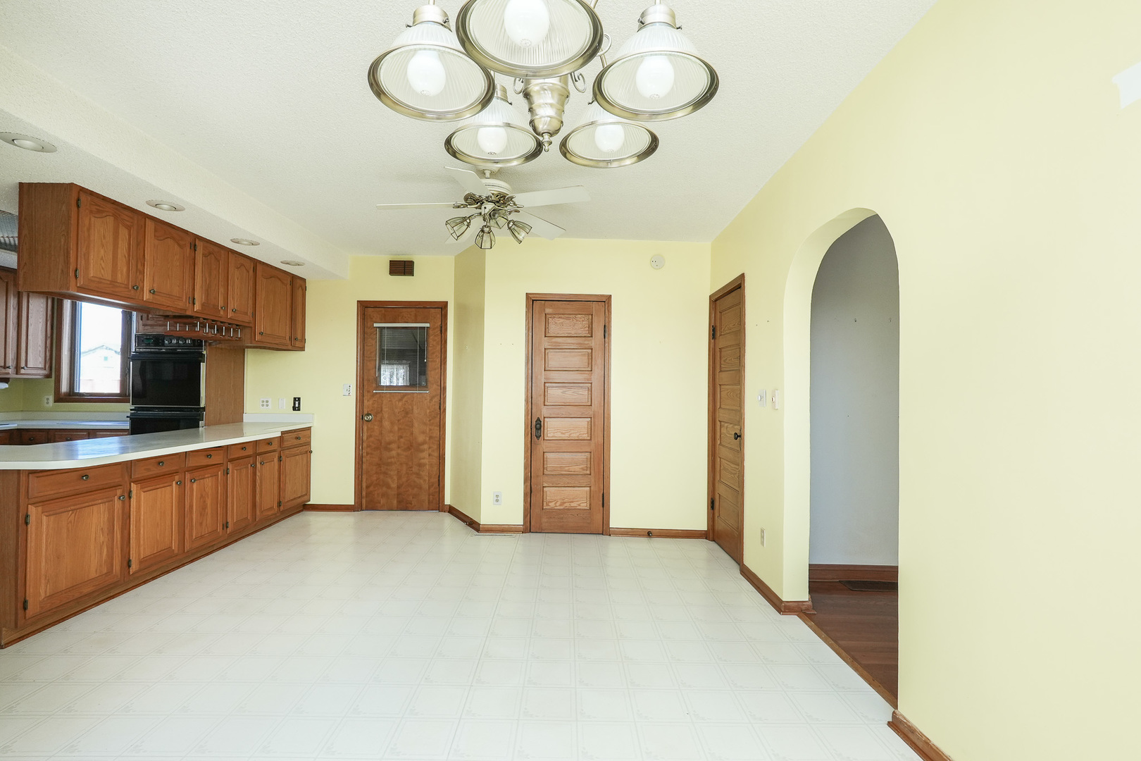Gallery Image 37