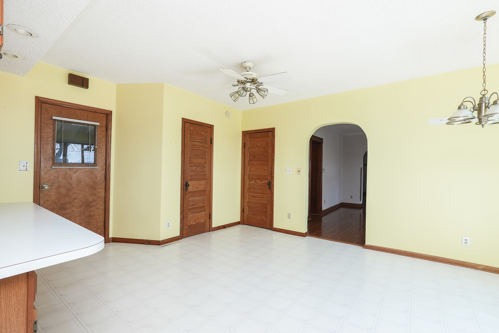 Gallery Image 38