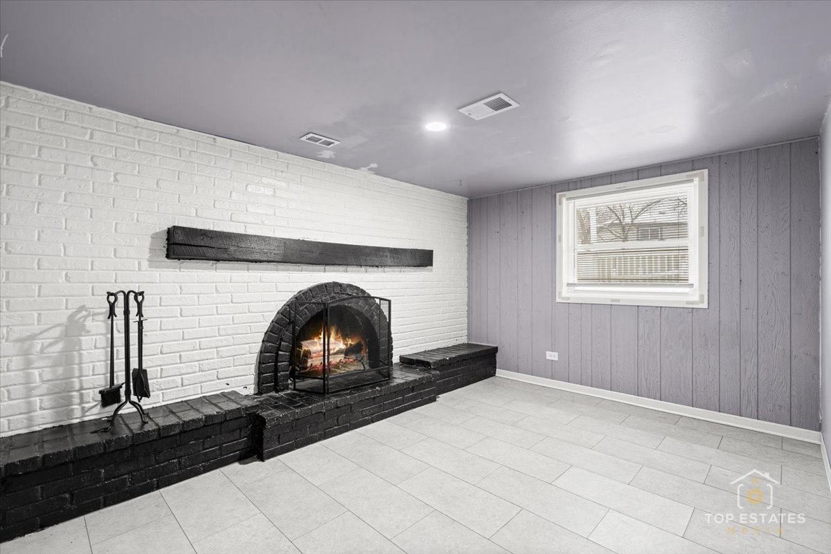 Gallery Image 18