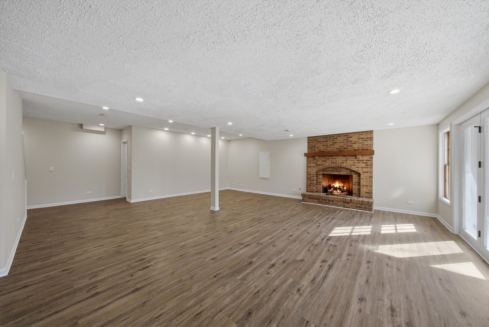 Gallery Image 19
