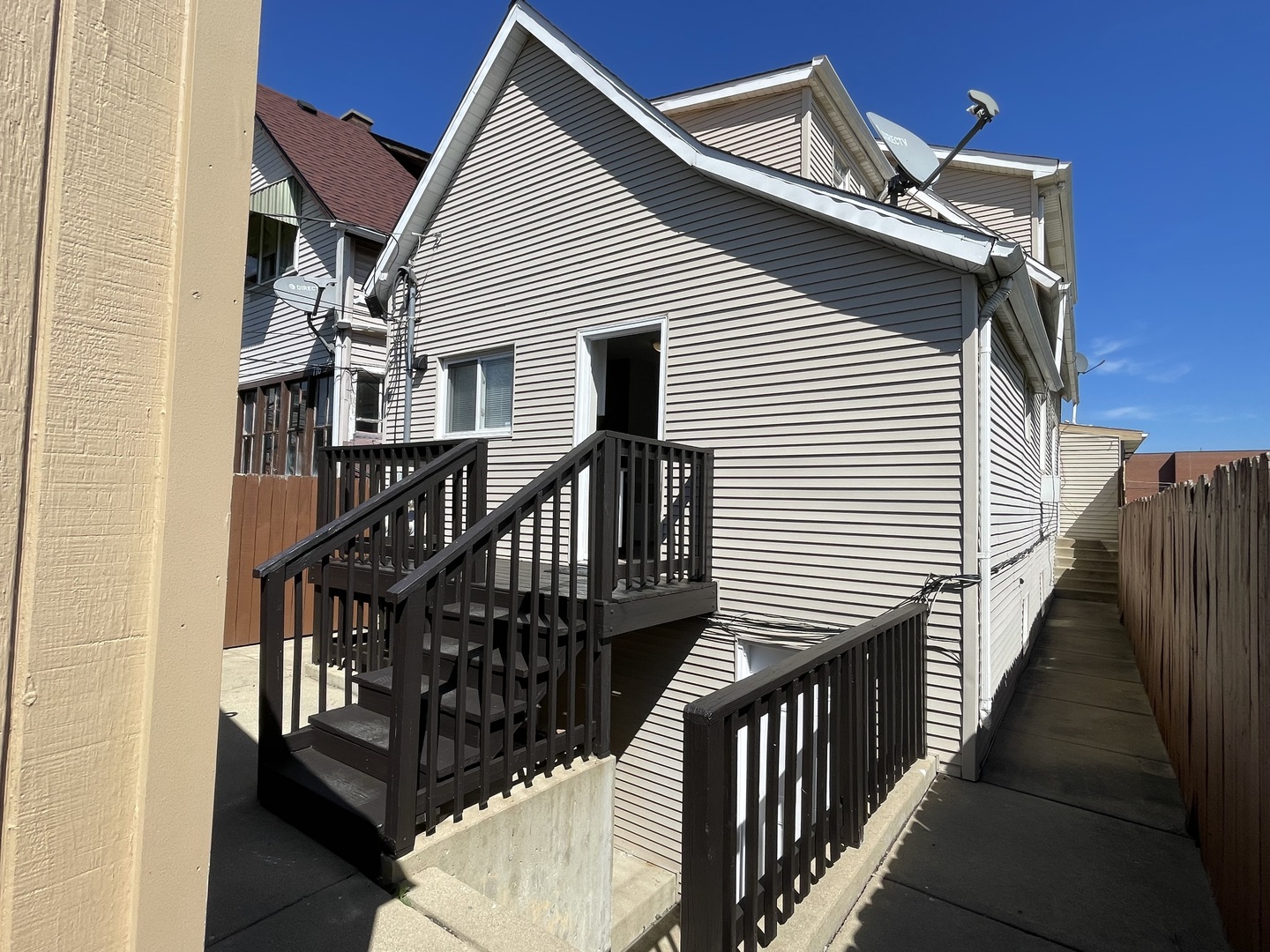 Gallery Image 17