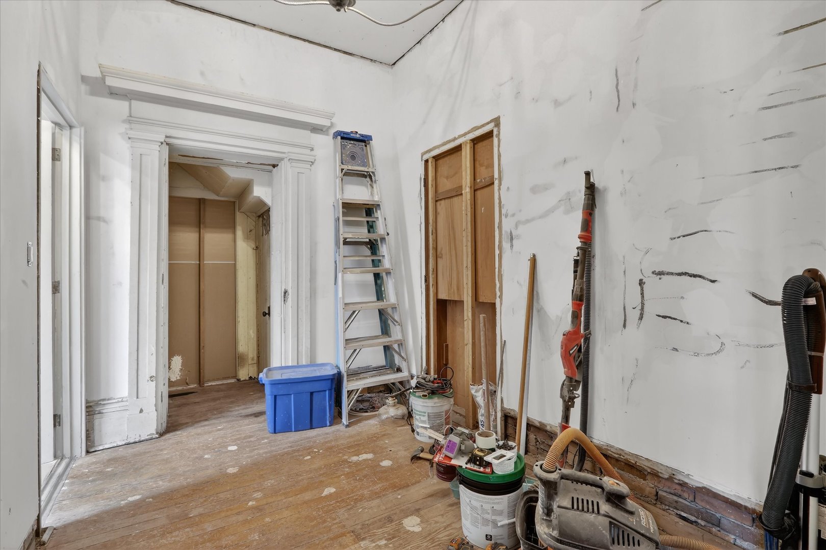 Gallery Image 17