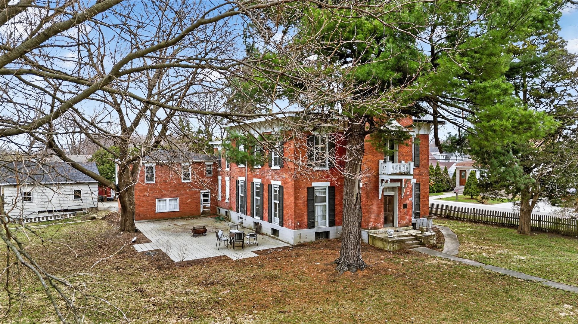 Gallery Image 53