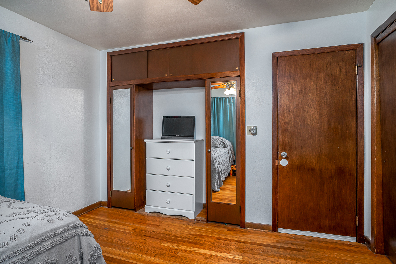 Gallery Image 15
