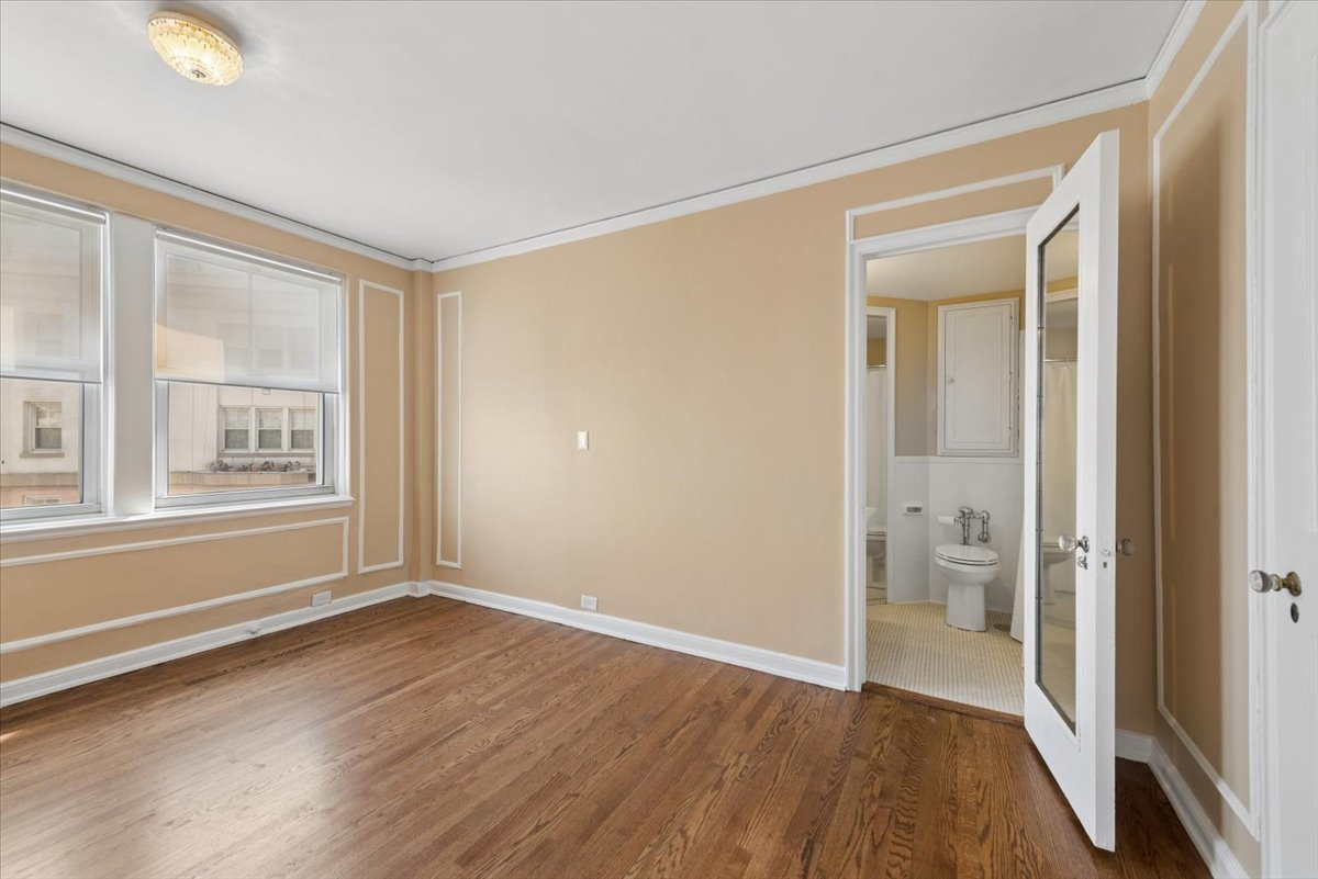 Gallery Image 14
