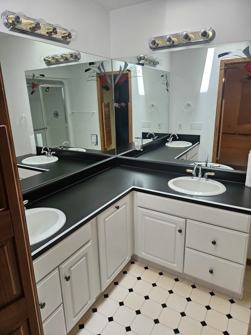 Gallery Image 16