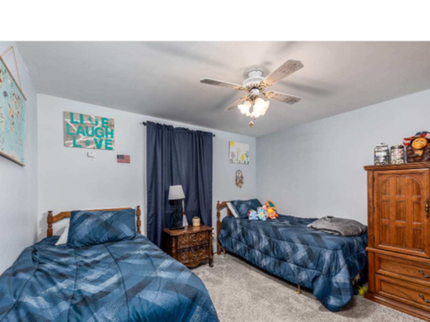 Gallery Image 13