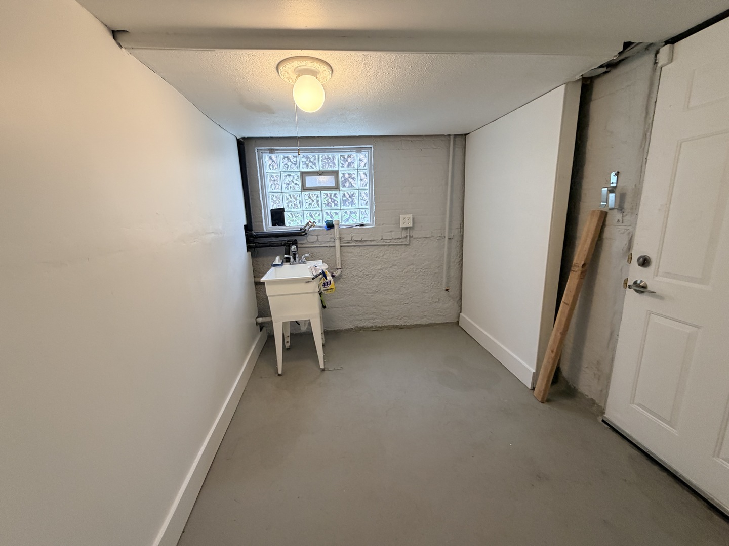 Gallery Image 16