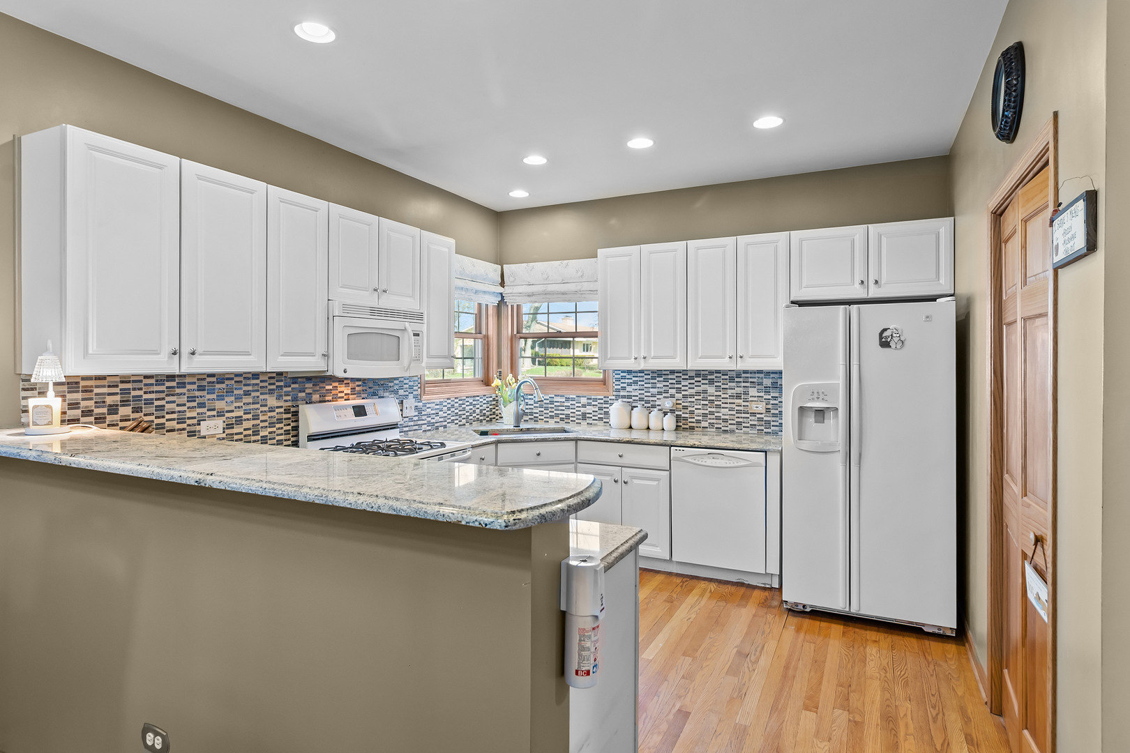 Gallery Image 13
