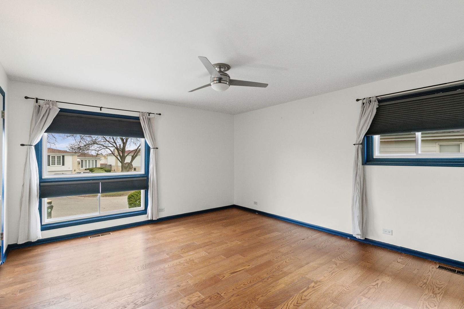 Gallery Image 18