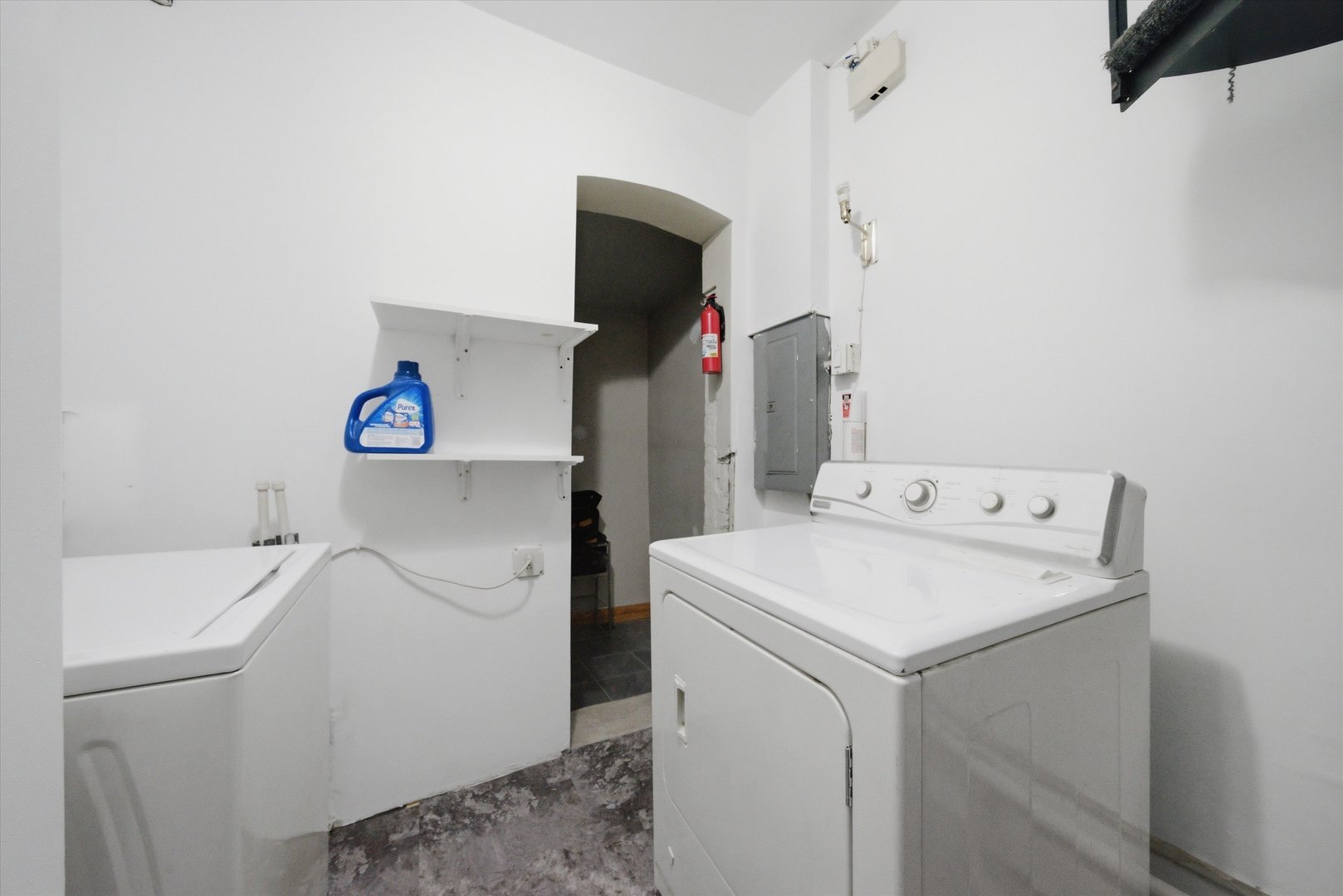 Gallery Image 19