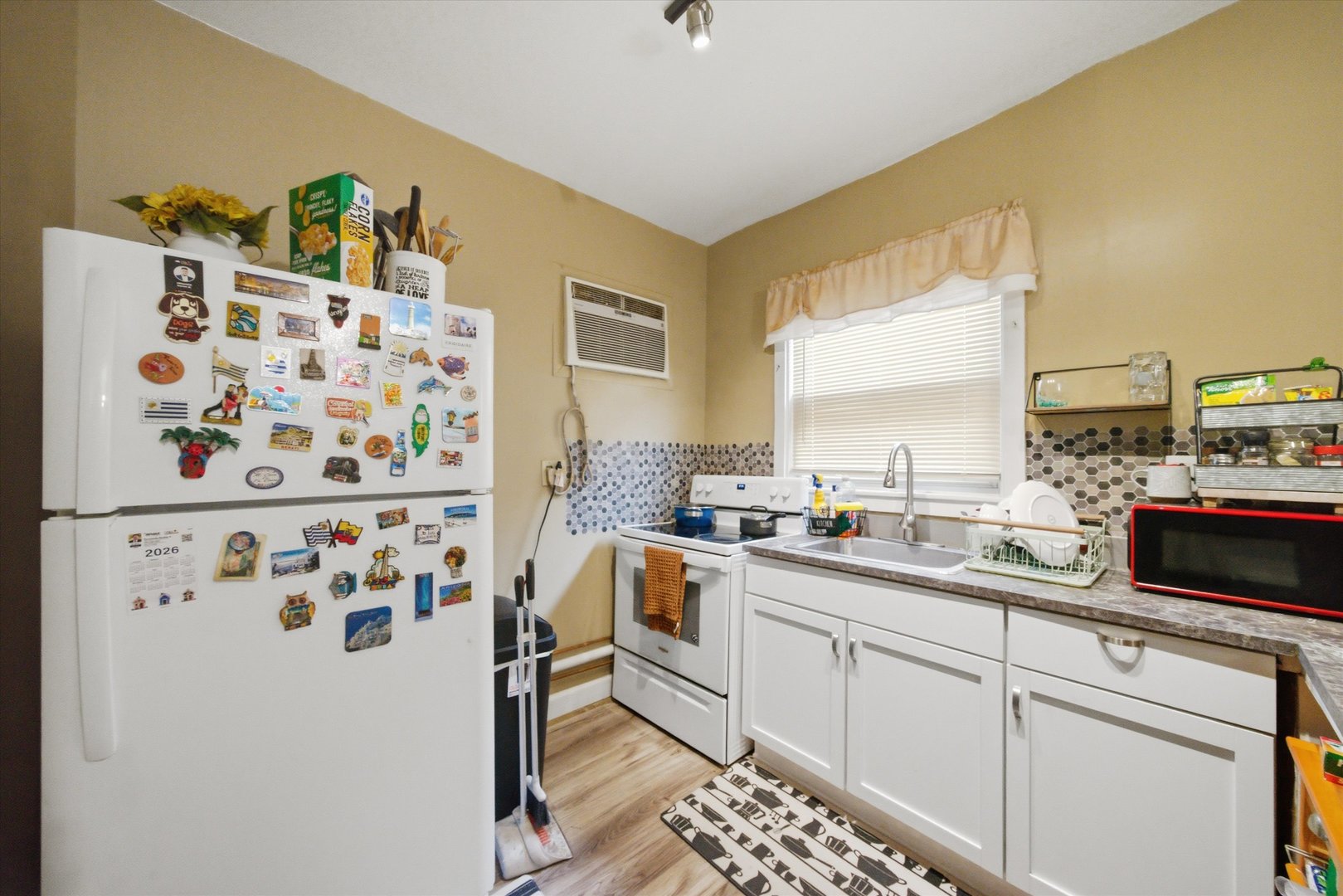 Gallery Image 15