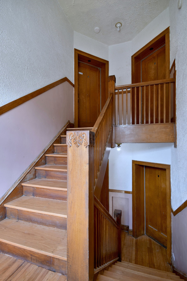 Gallery Image 19