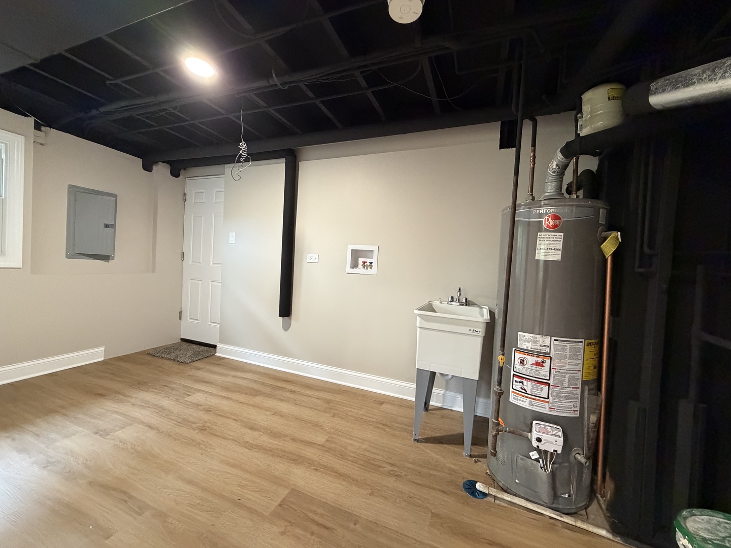 Gallery Image 16