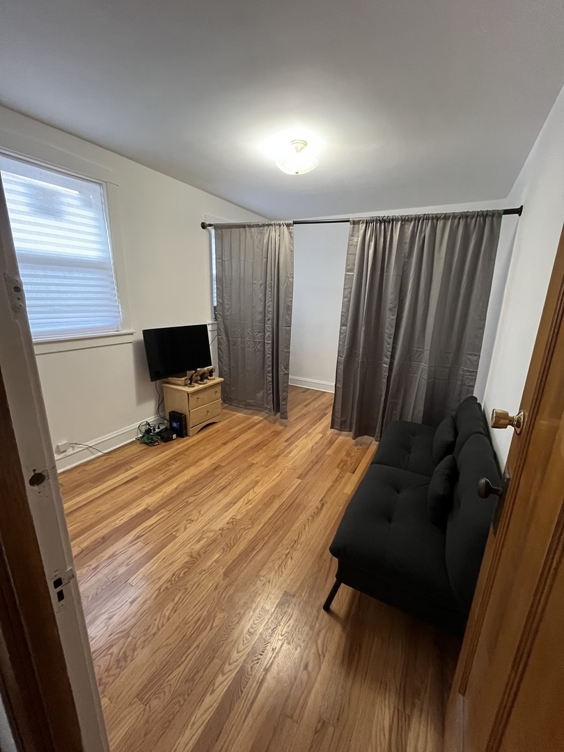 Gallery Image 15
