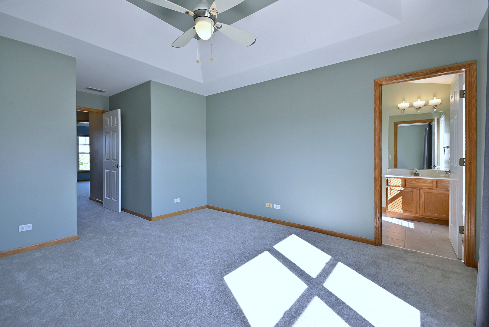 Gallery Image 30