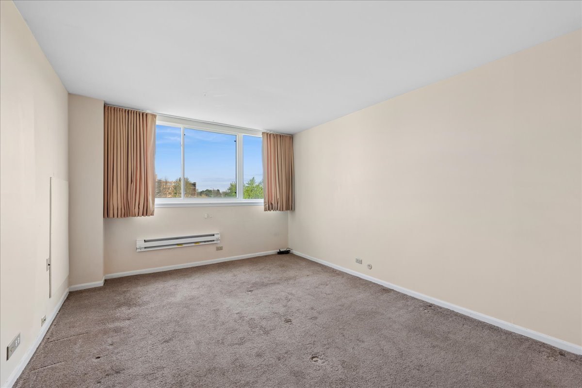 Gallery Image 17