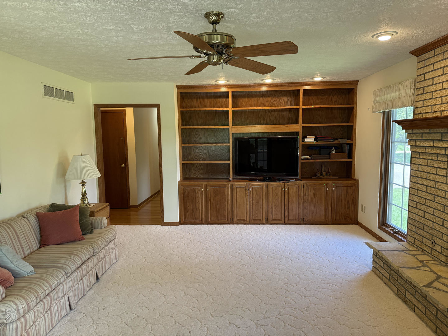 Gallery Image 18