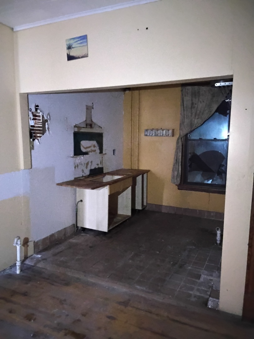 Gallery Image 16
