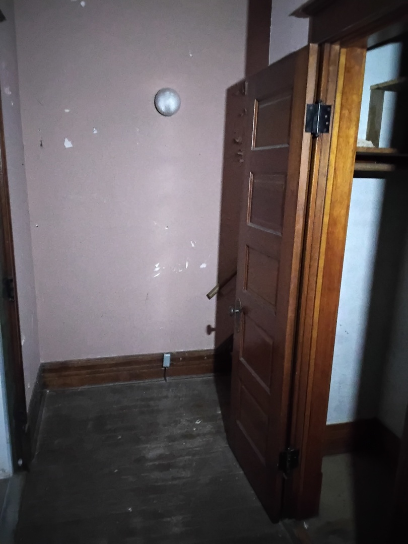 Gallery Image 11