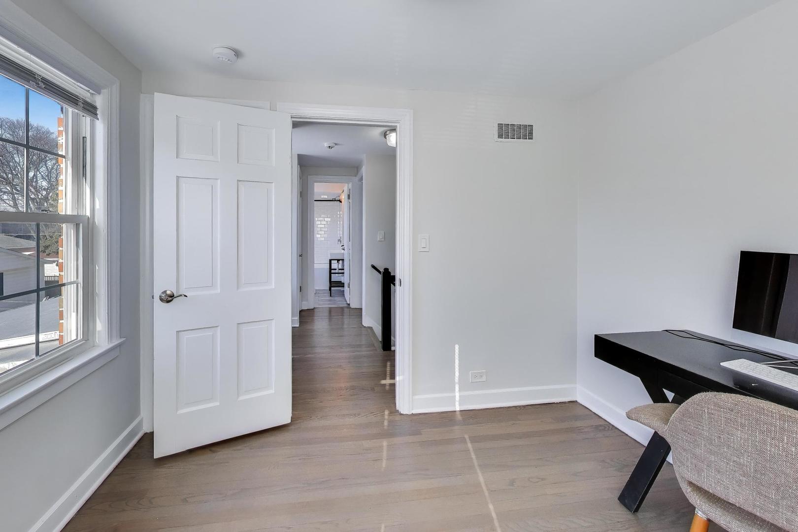 Gallery Image 17
