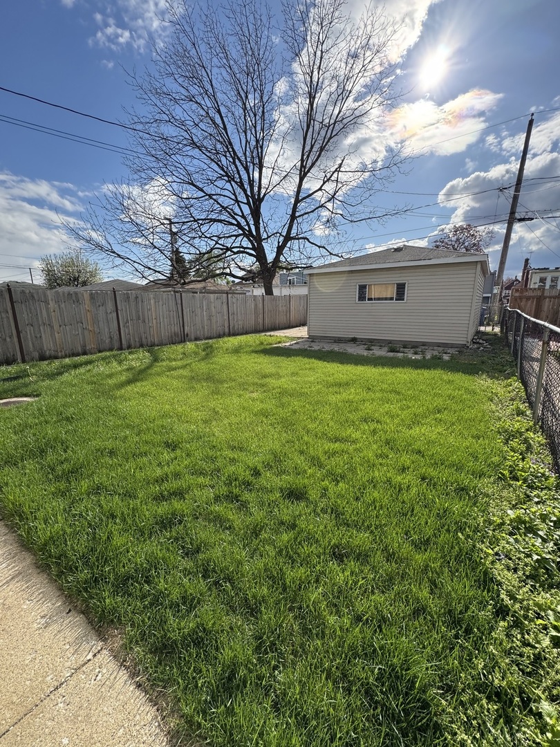 Gallery Image 11
