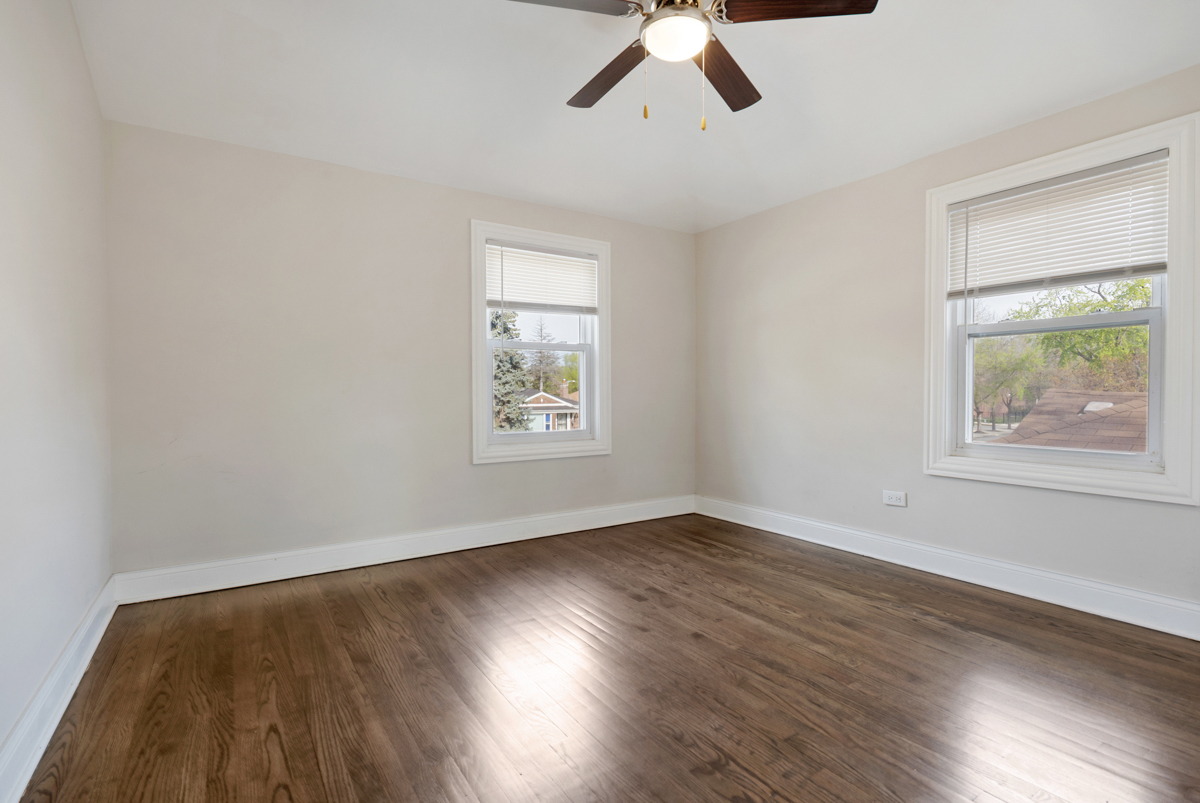 Gallery Image 16