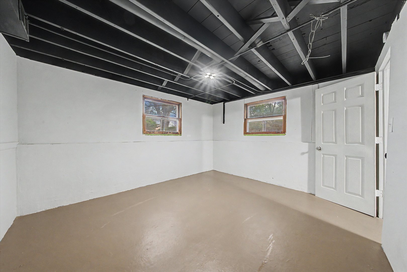 Gallery Image 28