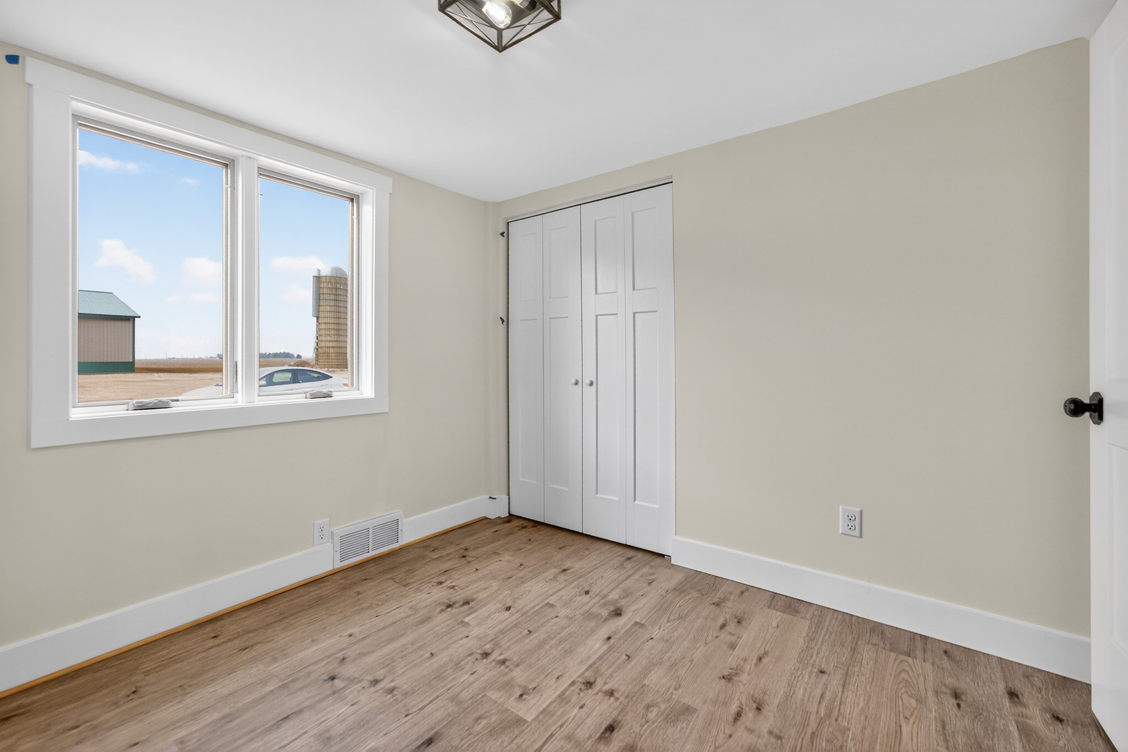 Gallery Image 18