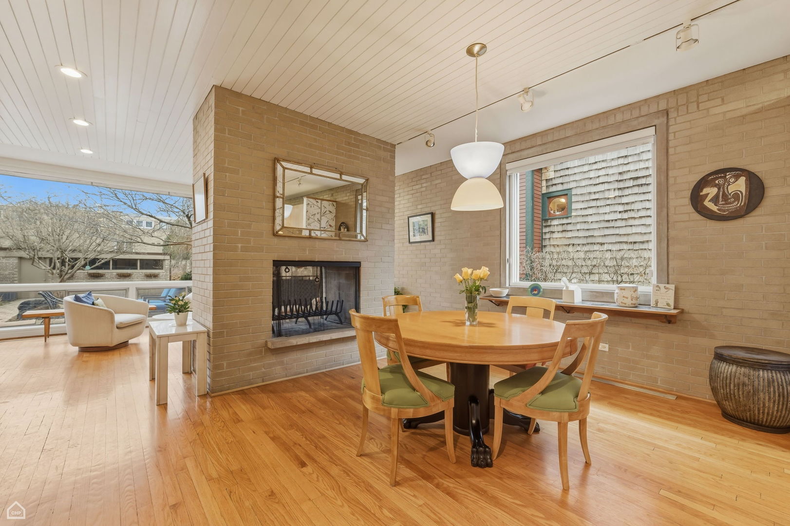 Gallery Image 8