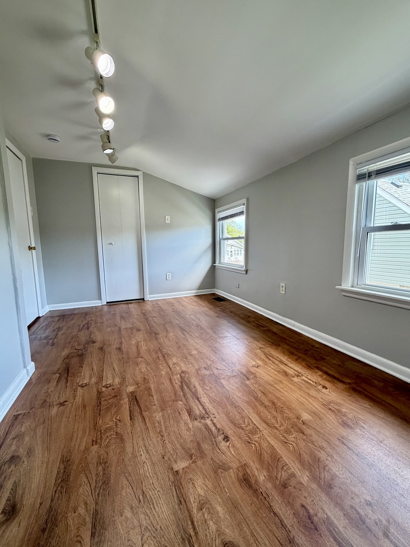 Gallery Image 17