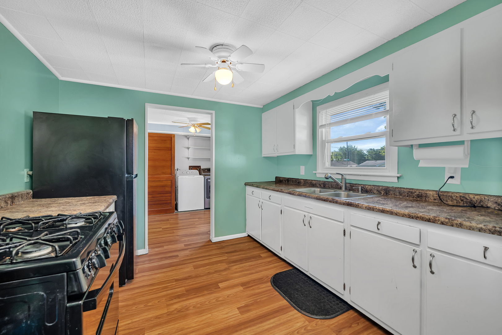 Gallery Image 13