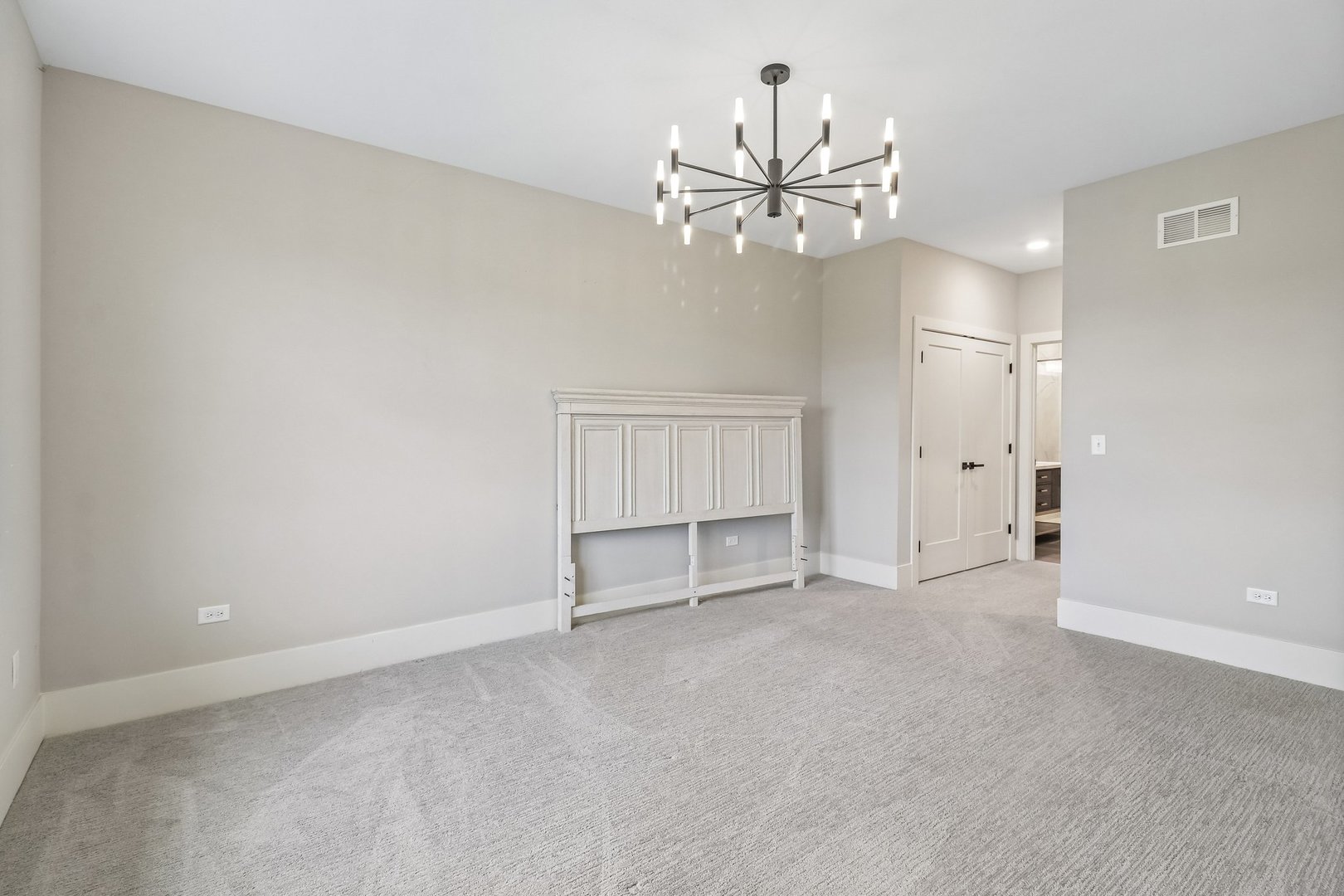 Gallery Image 19