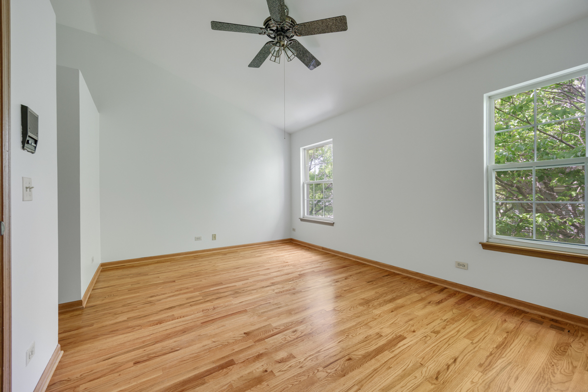Gallery Image 17