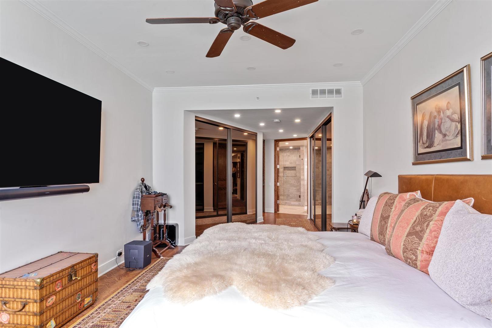 Gallery Image 19