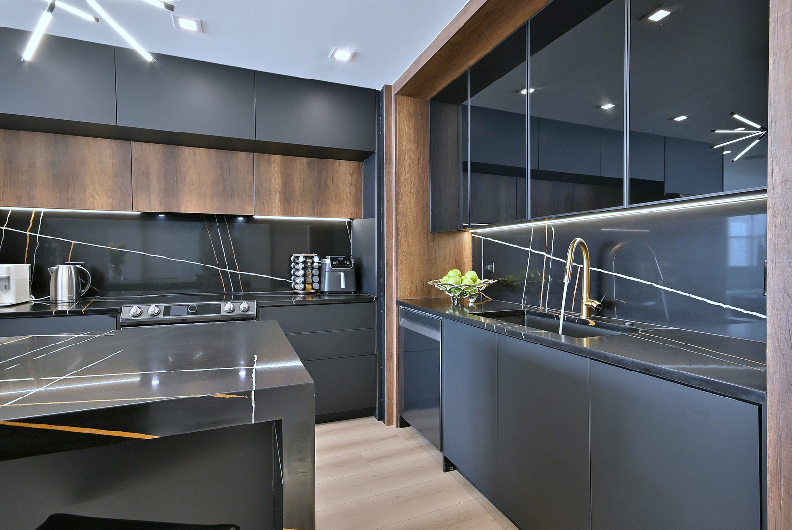 Gallery Image 9