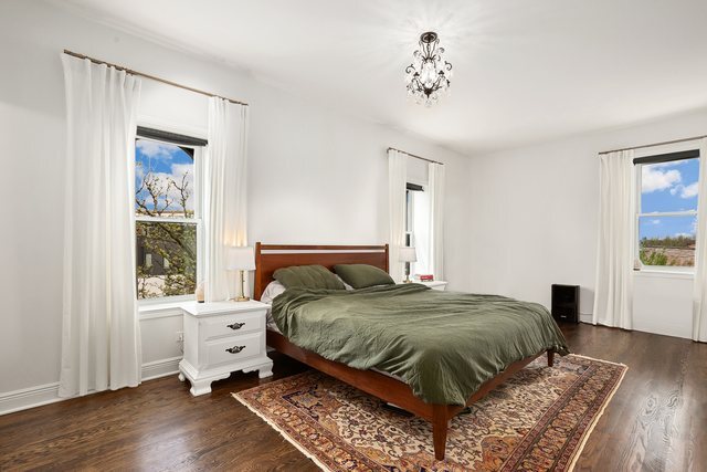 Gallery Image 11
