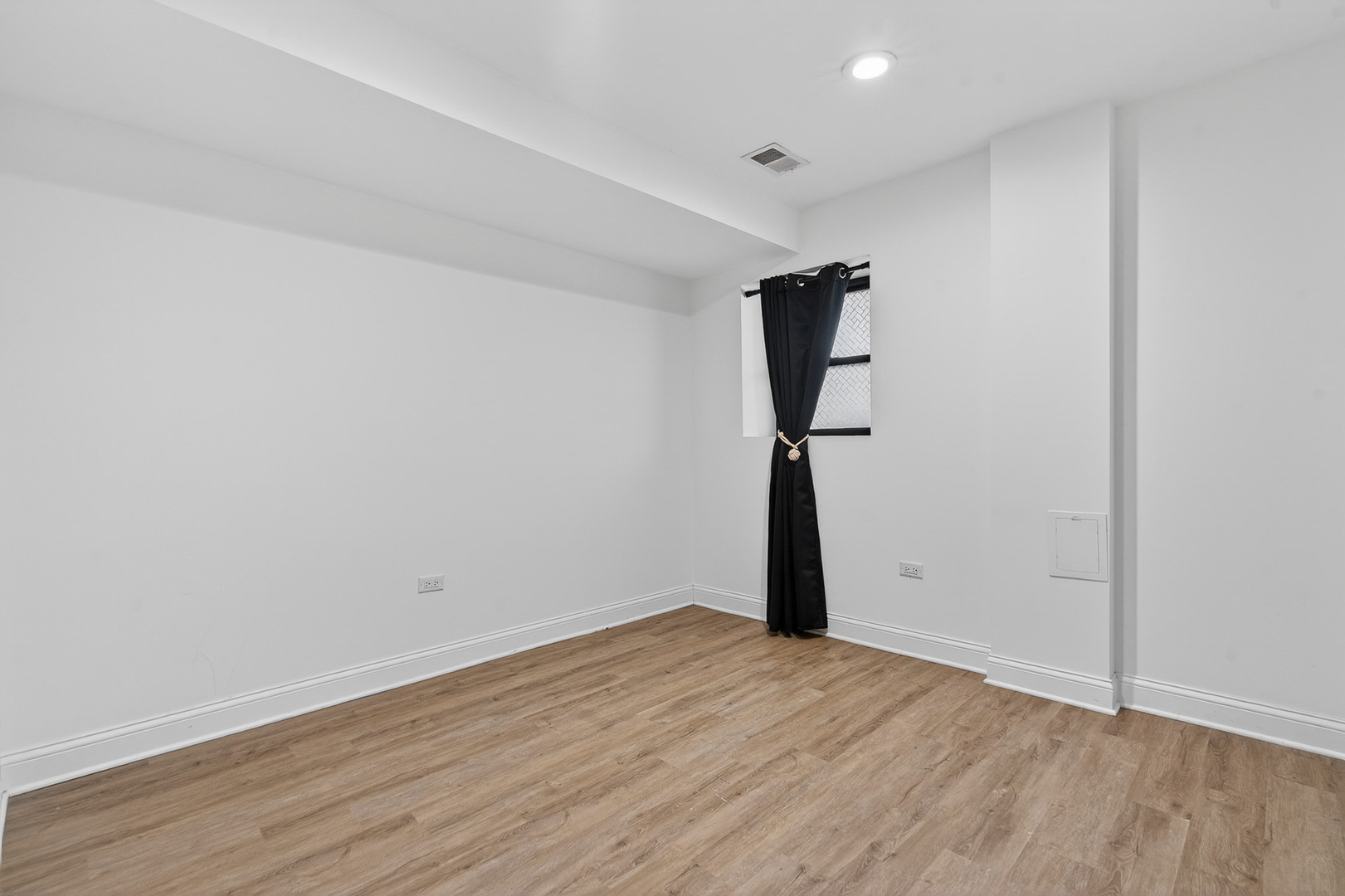 Gallery Image 25