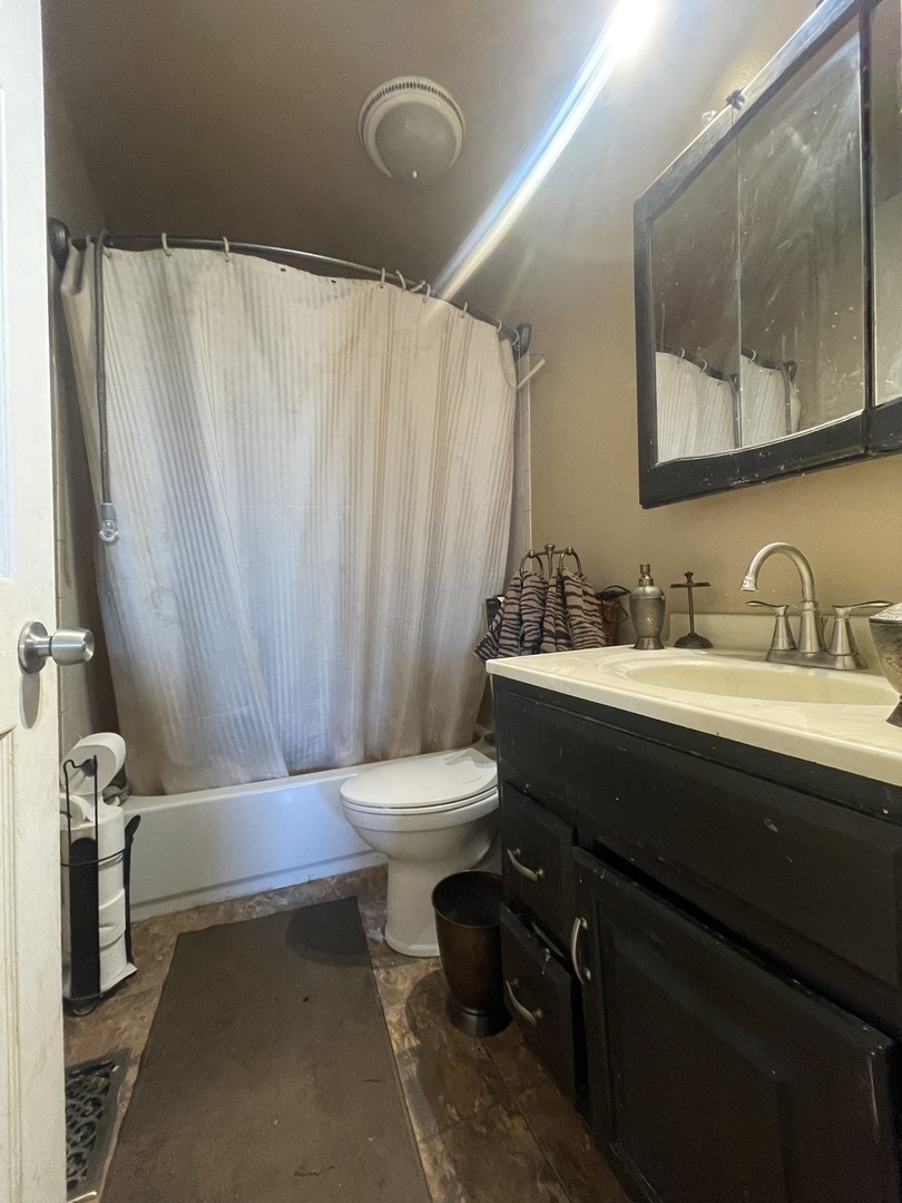 Gallery Image 15