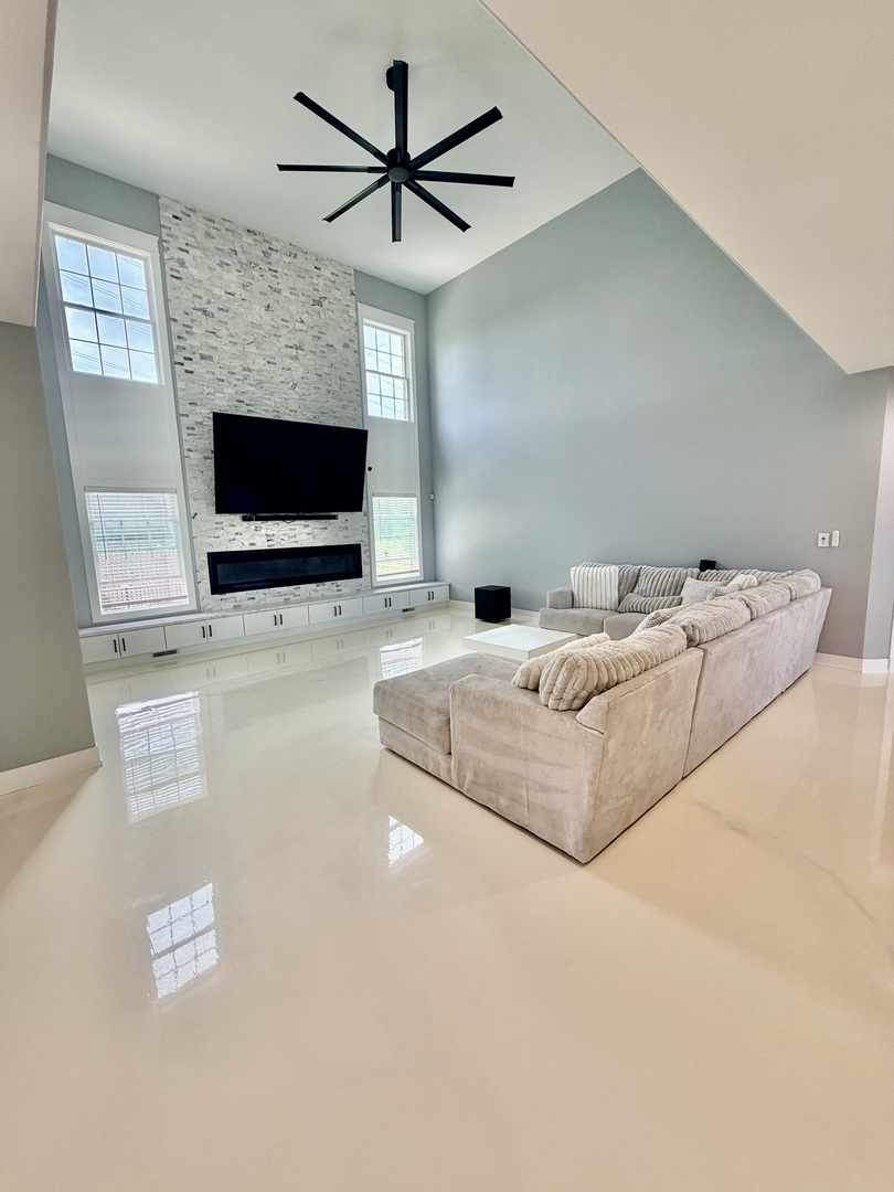 Gallery Image 6