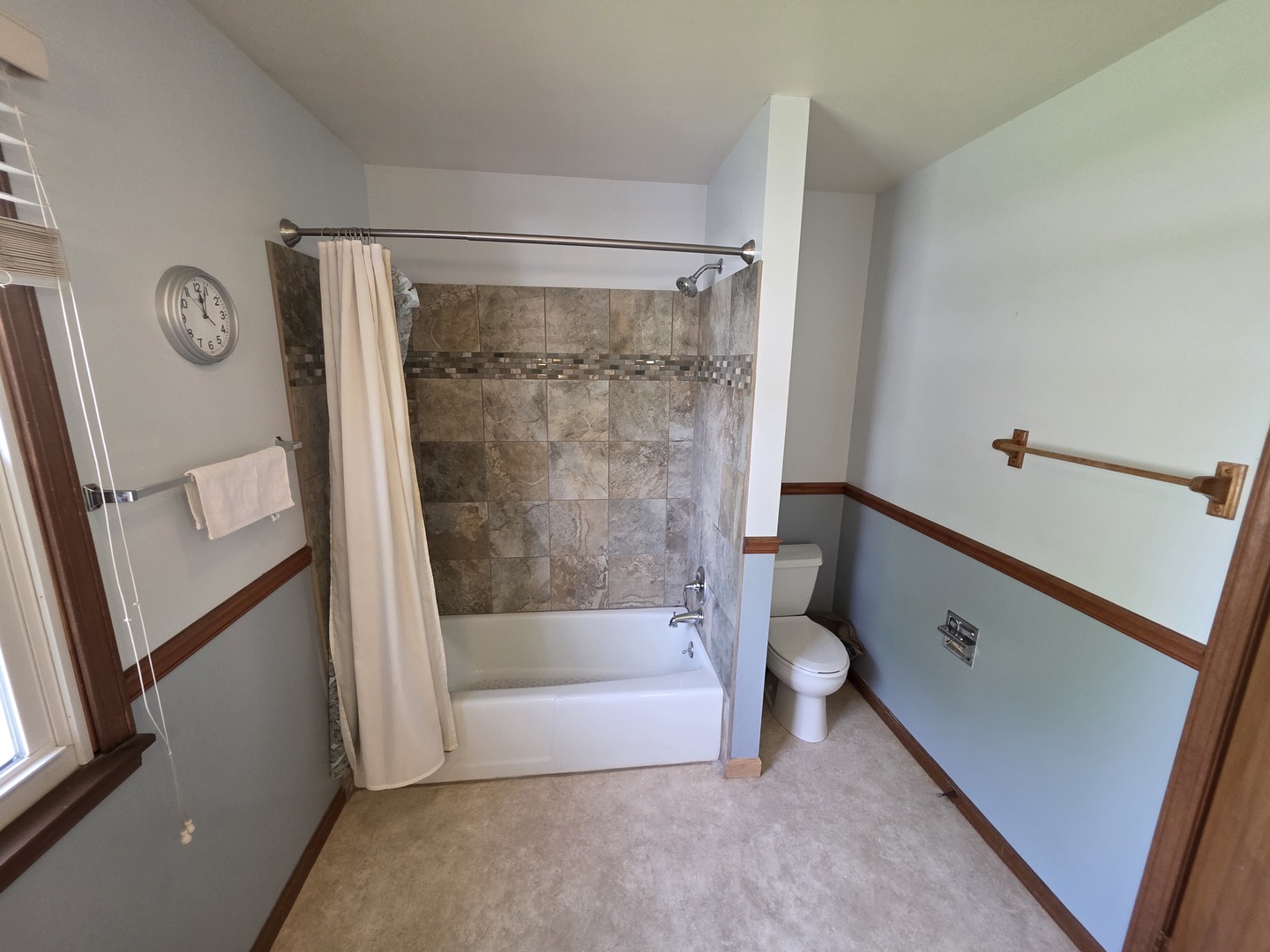 Gallery Image 16