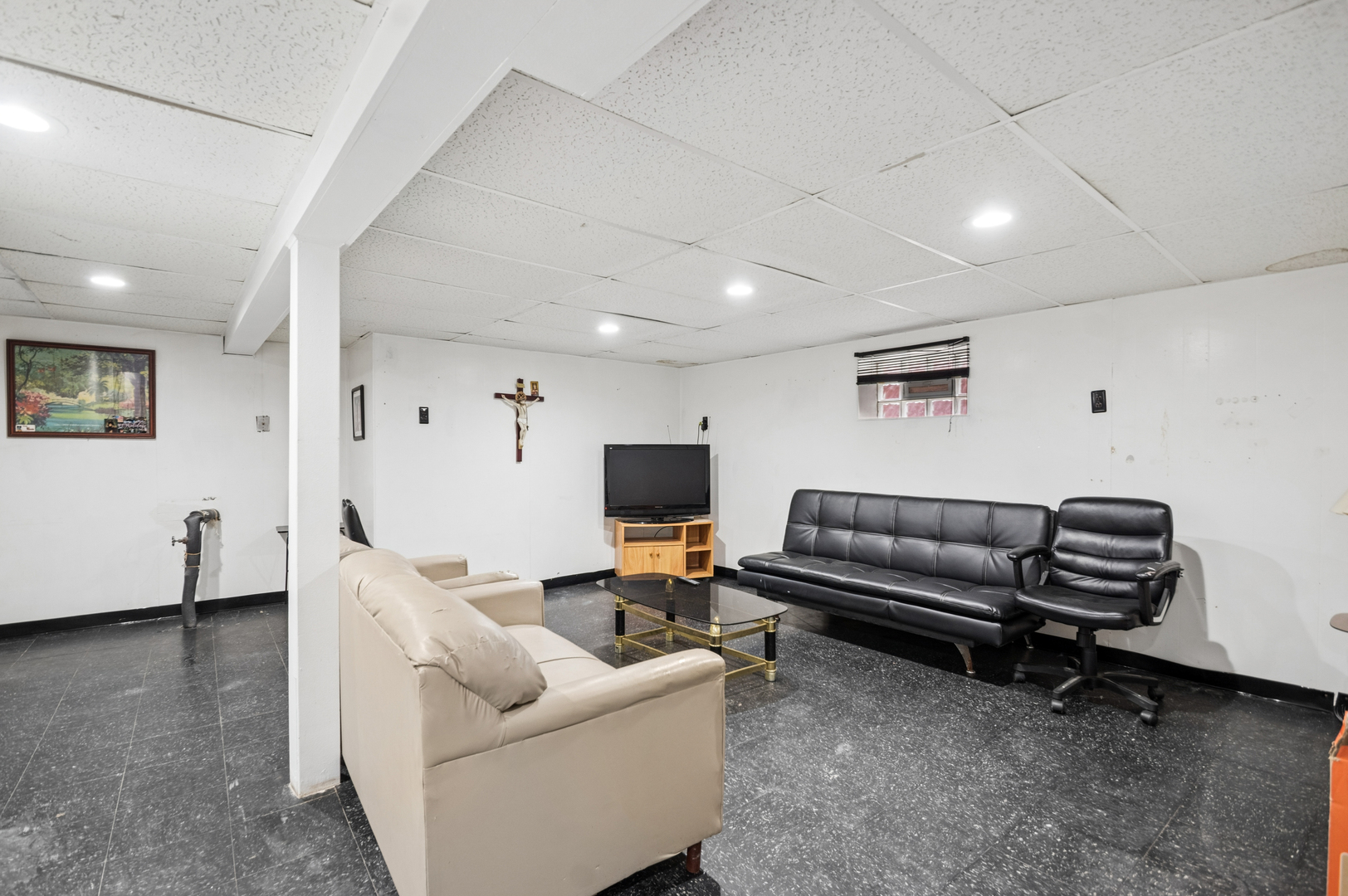 Gallery Image 8
