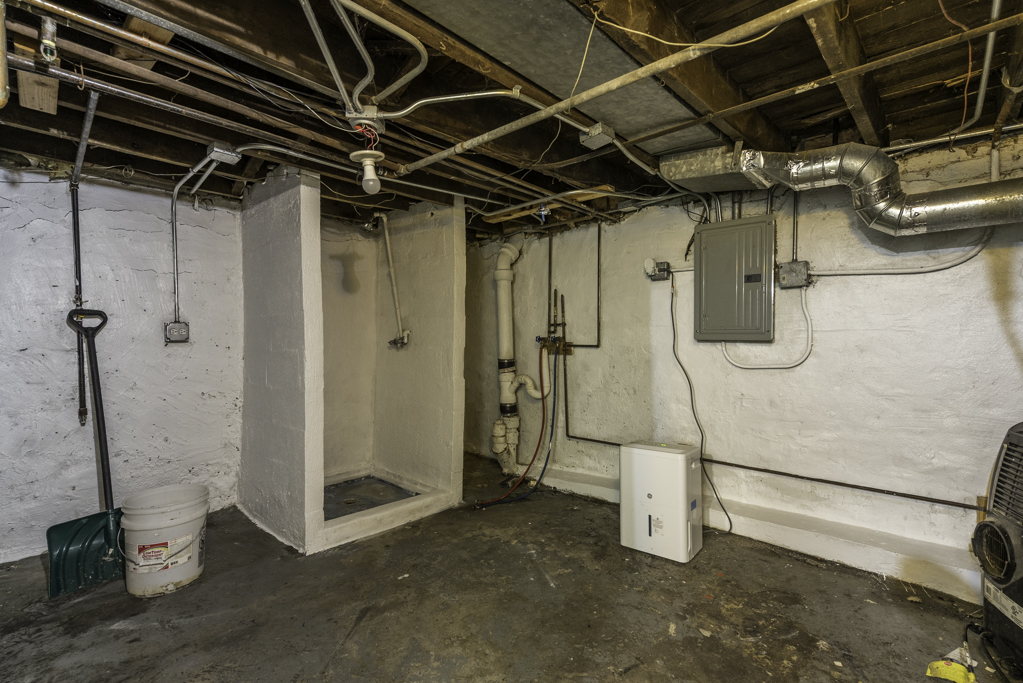 Gallery Image 19