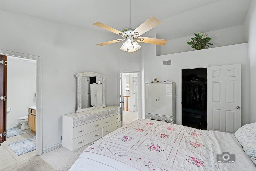 Gallery Image 19