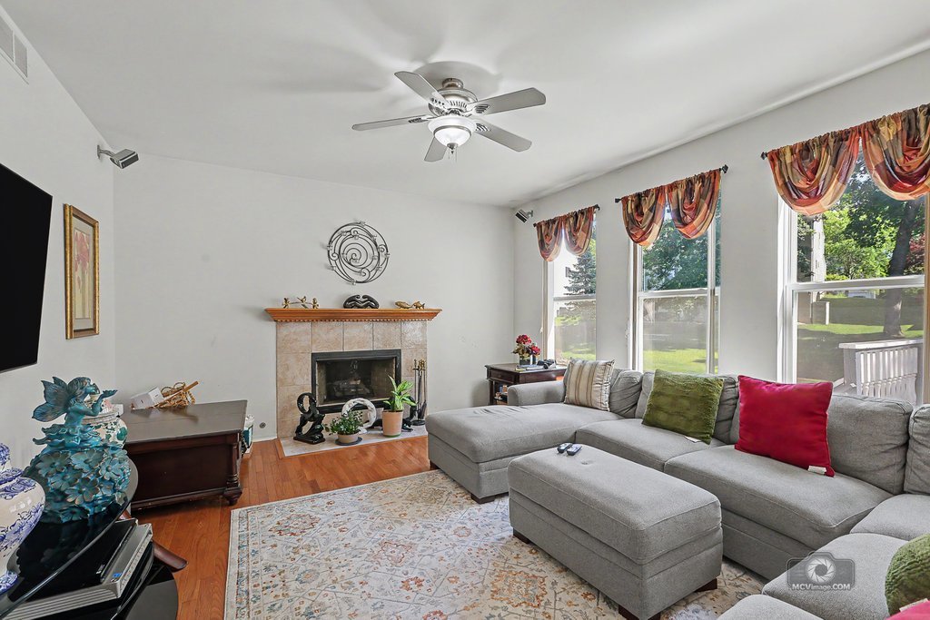 Gallery Image 9
