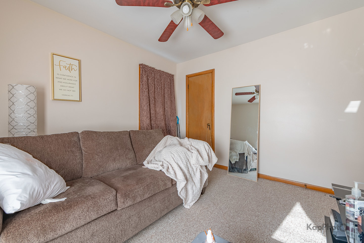 Gallery Image 17