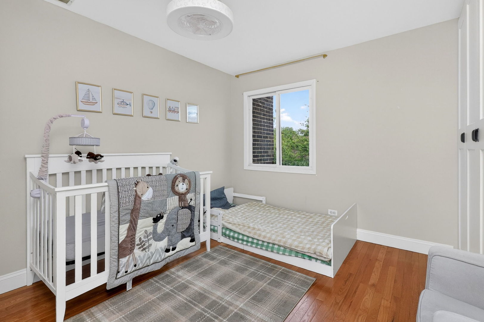 Gallery Image 11